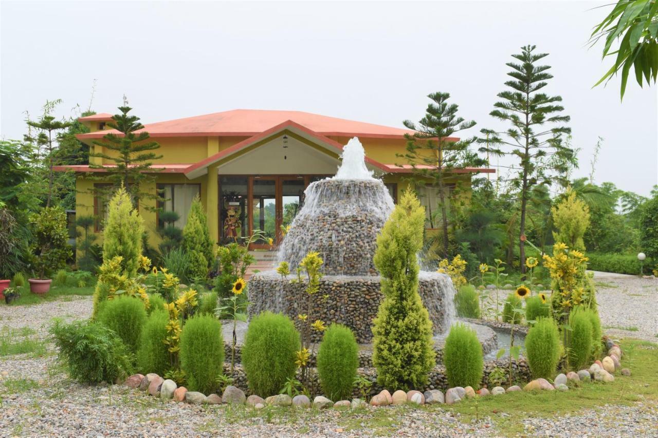 아우라 코베트 리조트 Corbett National Park 외부 사진